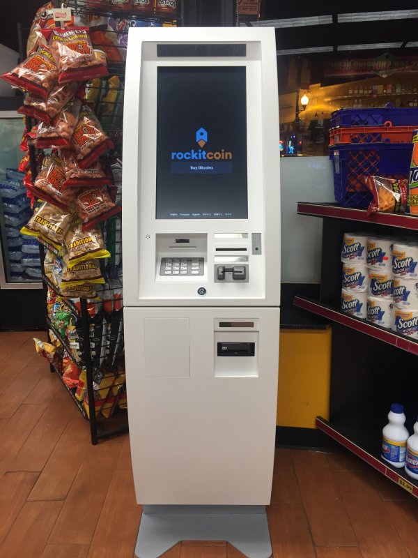 Bitcoin ATM in North Chicago - Flanagan's
Bar and Grill