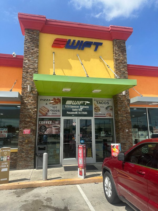 Bitcoin ATM in Pasadena Swift Gas Station