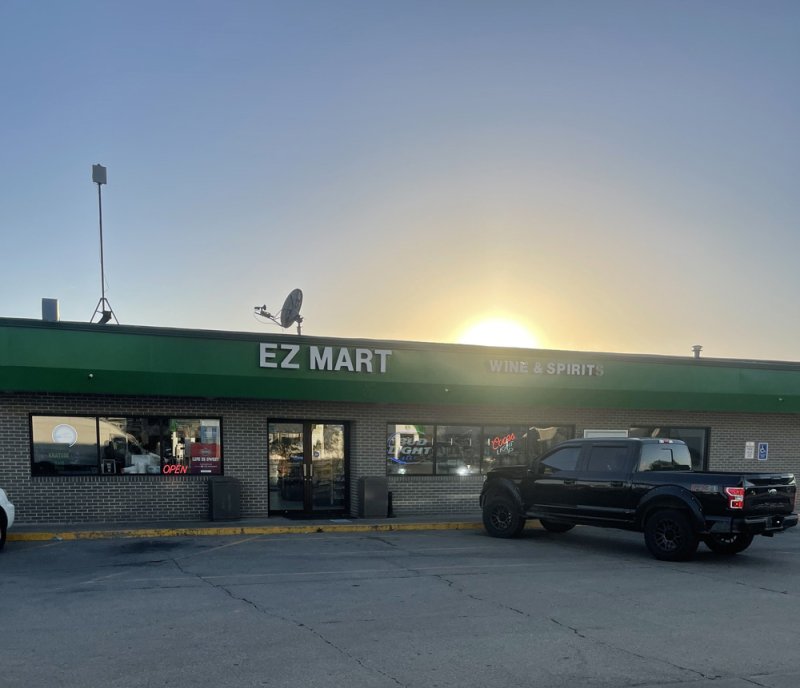 Bitcoin ATM in Bondurant EZ Mart