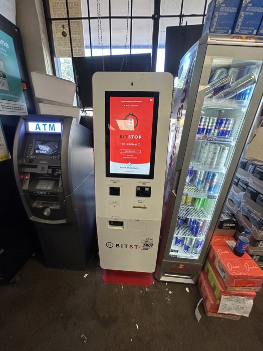 Bitcoin ATM in Colorado Springs Smoker King Tobacco and Liquor