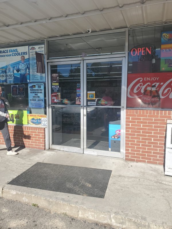 Bitcoin ATM in Baxley Bell Smit Food Mart