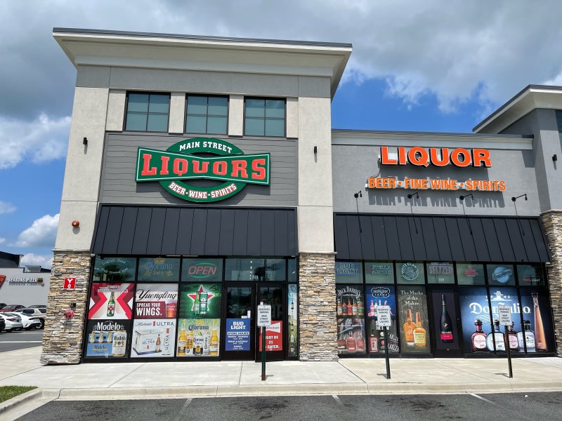 Bitcoin ATM in Middletown Main Street Liquors (Middletown Warwick Rd)