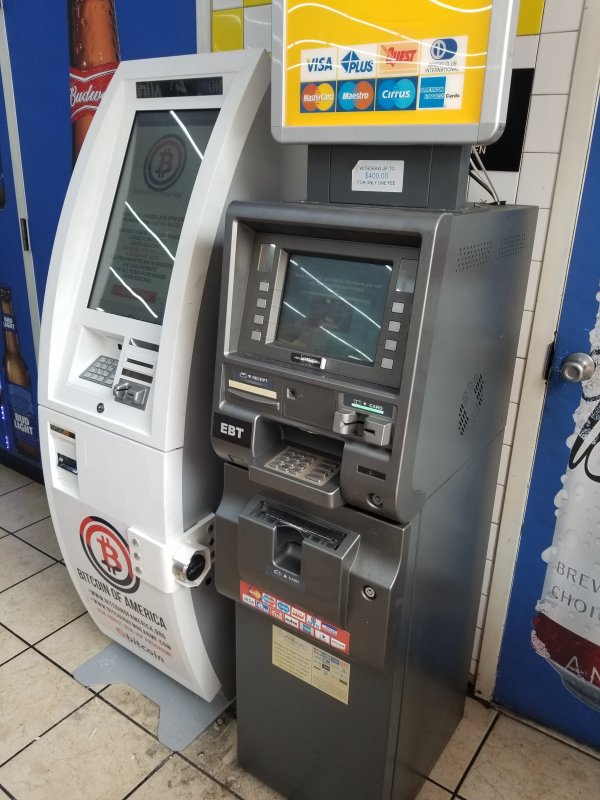 Bitcoin ATM in Birmingham, US Shell Gas Station