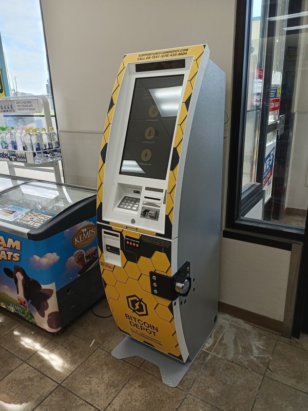 Bitcoin ATM in Grand Forks Circle K