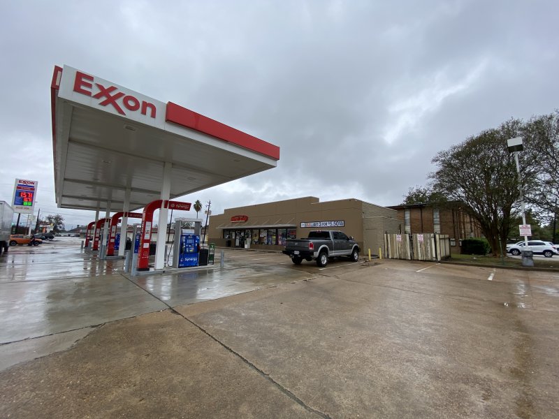 Bitcoin ATM in Deer Park Exxon Gas Station