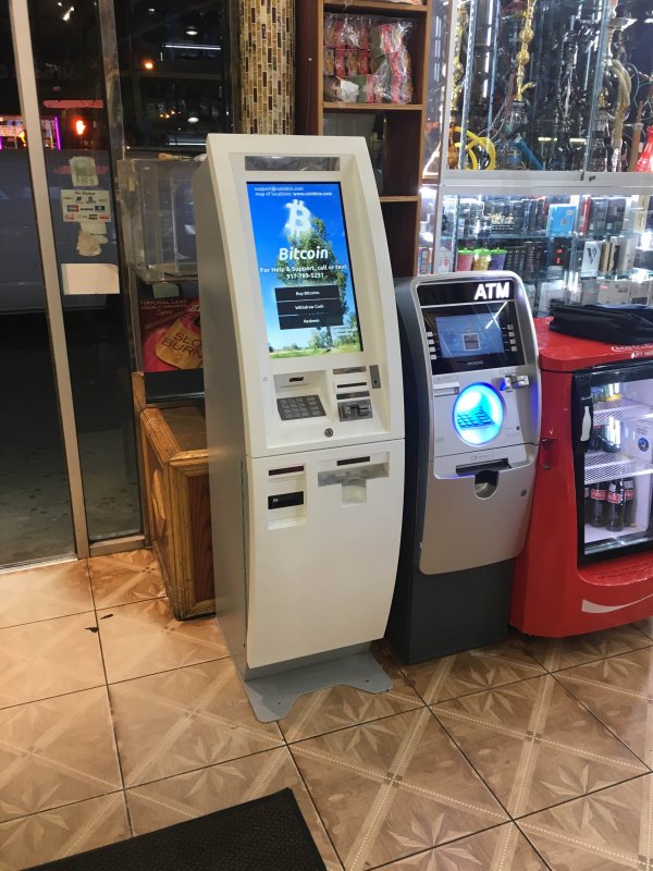 Bitcoin ATM in New York - Tobacco store