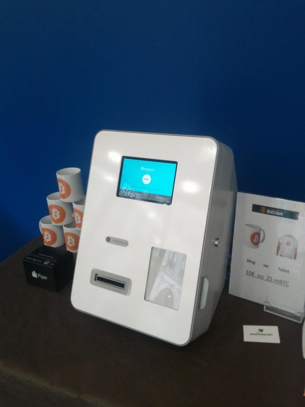 bitcoin atm in paris france